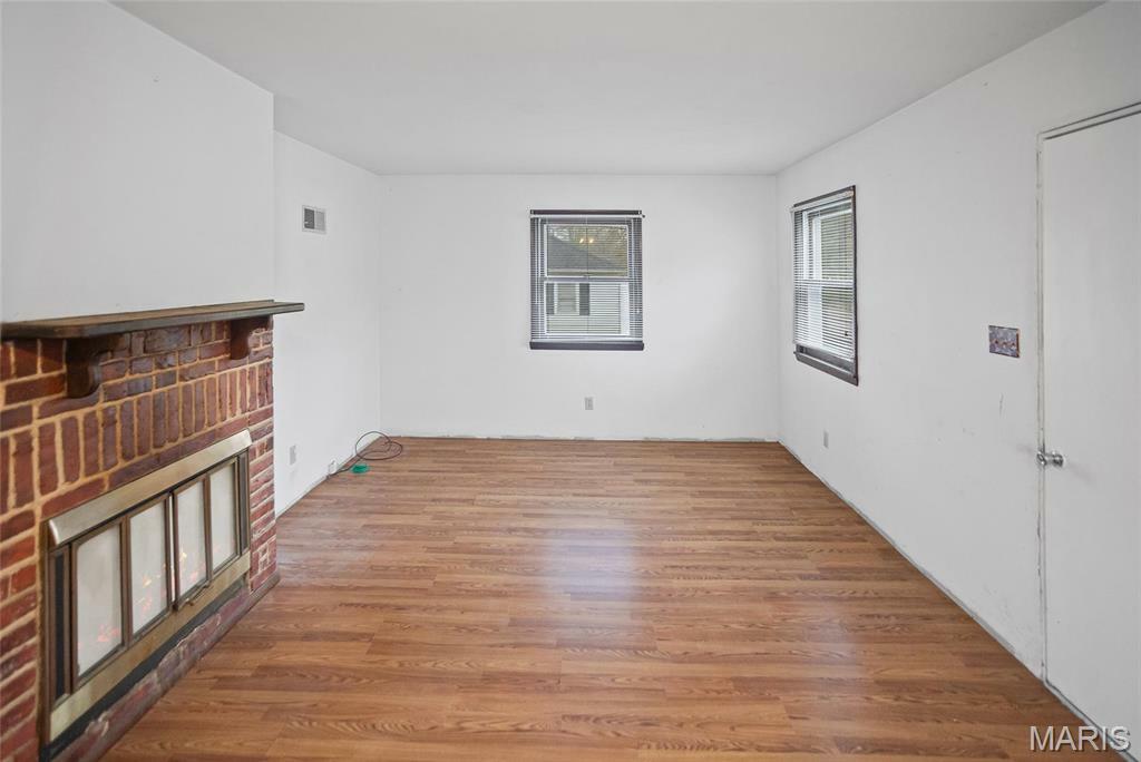 Property Photo: 2707 E Main Street IL 62221