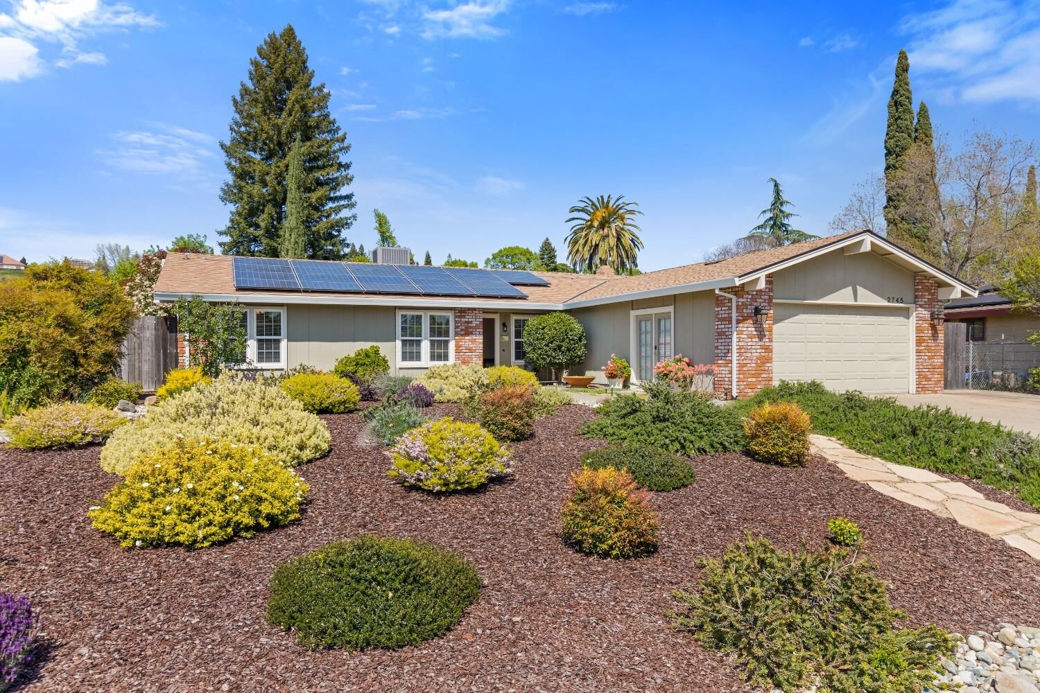 Property Photo: 2745 Bonanza Street CA 95677