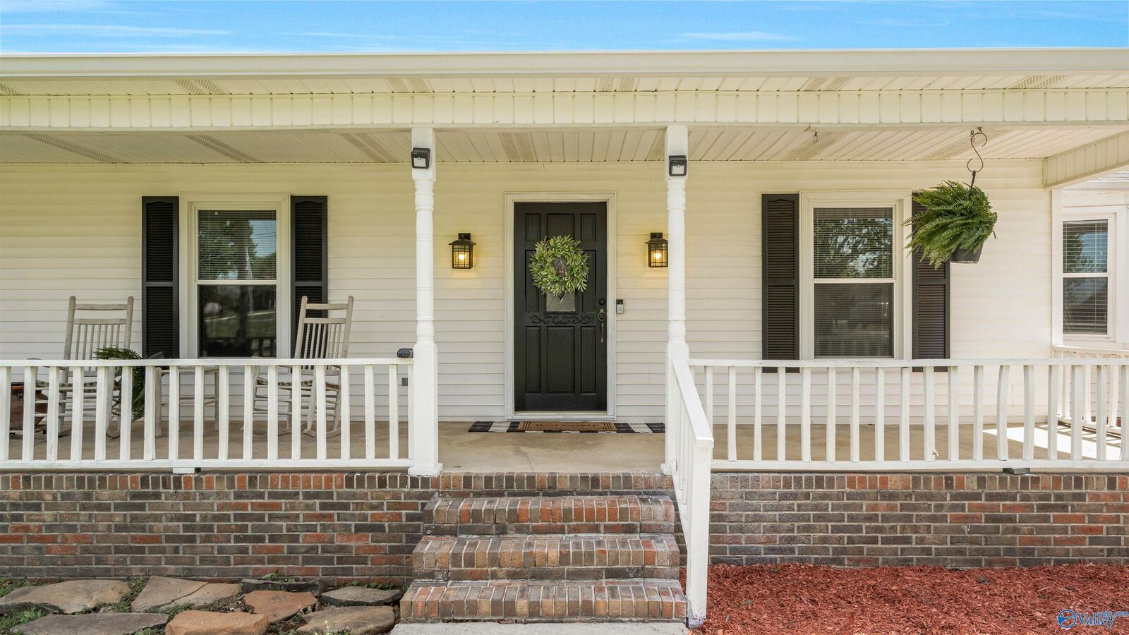 Property Photo:  15802 Jackson Lane  AL 35613 
