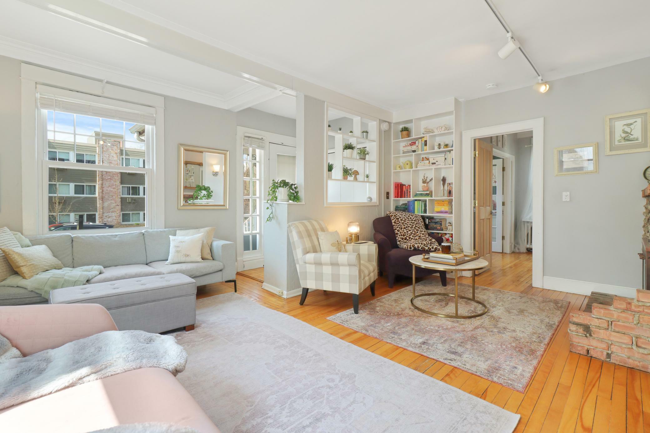3035 Irving Avenue S  Minneapolis MN 55408 photo