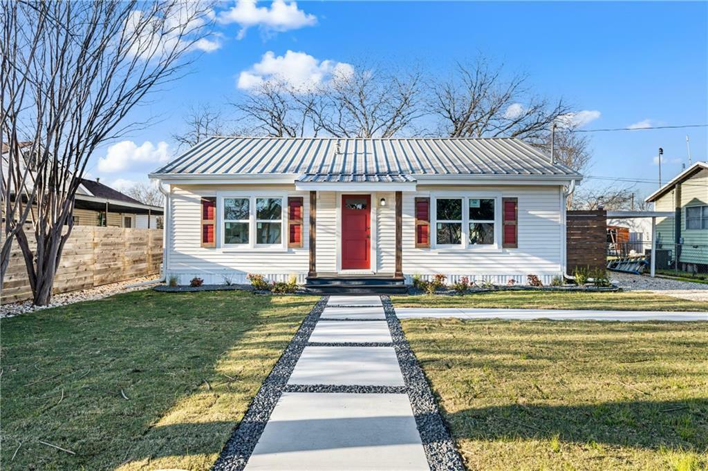 Property Photo: 3634 Redbird Street TX 76705