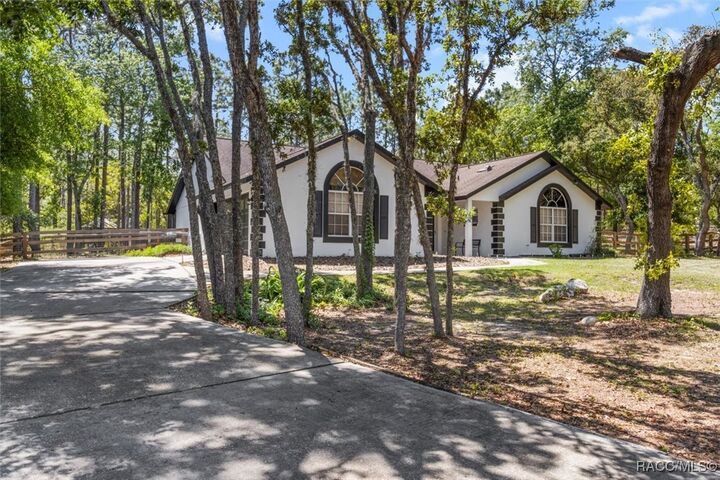 Property Photo:  5531 N Mallows Circle  FL 34465 