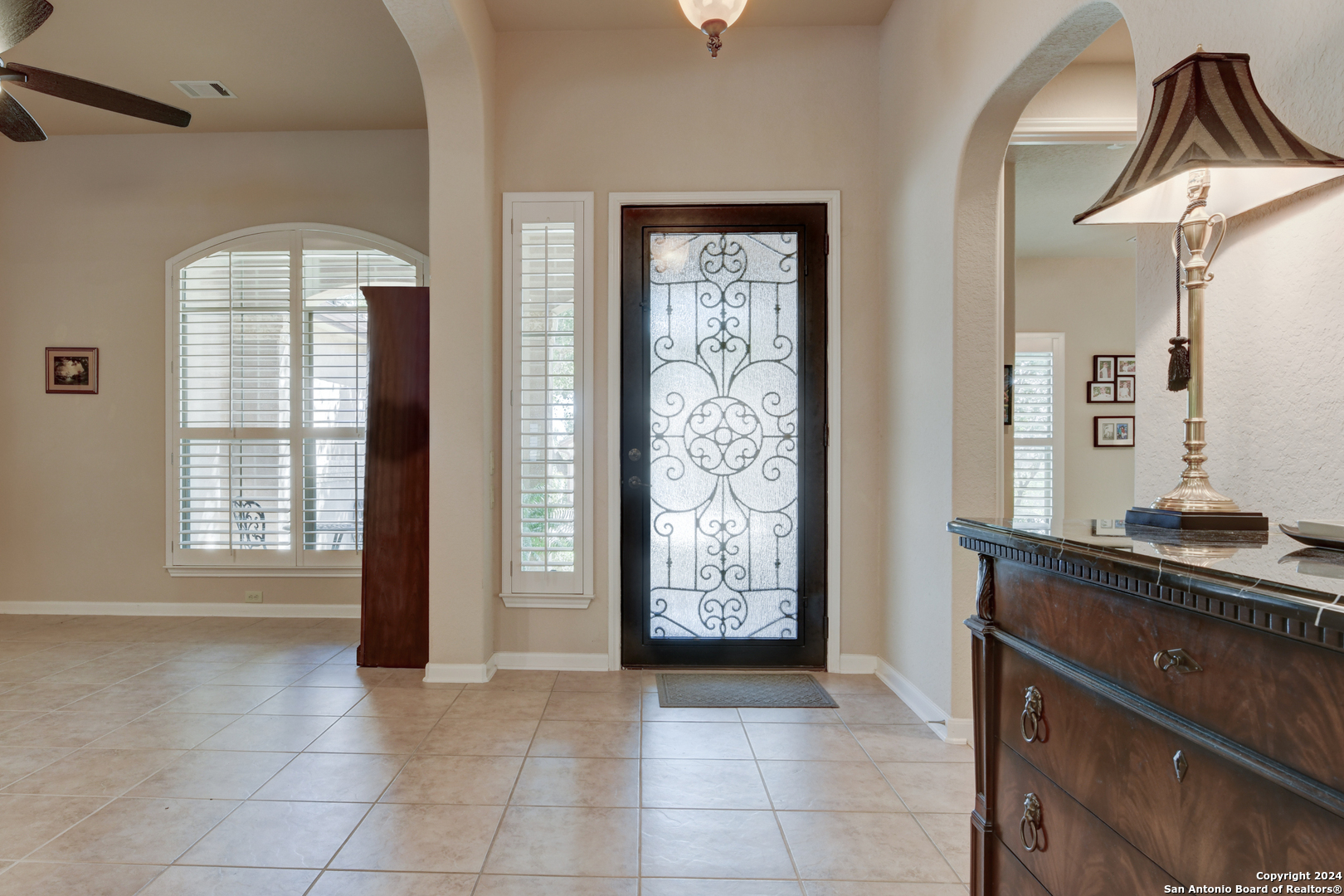 Property Photo: 3322 Medaris Ln TX 78258