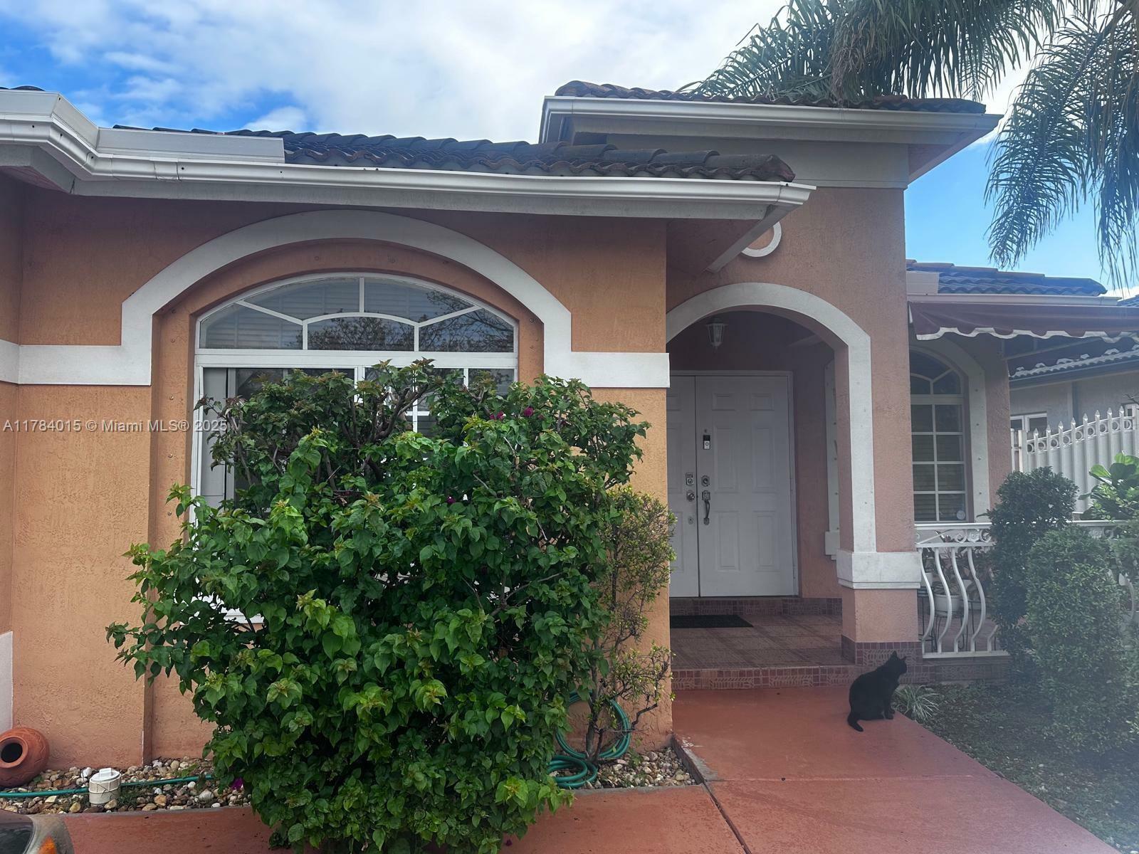 Property Photo: 7733 NW 200th St FL 33015