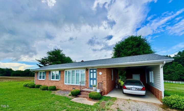Property Photo: 1829 Stewart Farm Road NC 27537