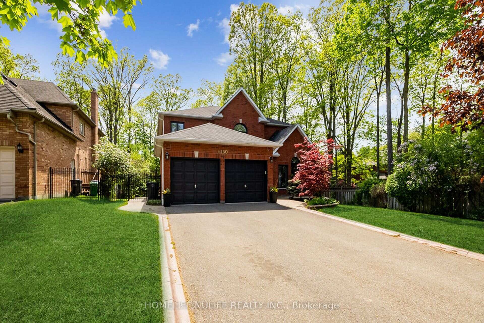 Property Photo: 6150 Bankhead Court ON L5V 1L9