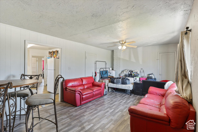 Property Photo: 14 E Main St UT 84633