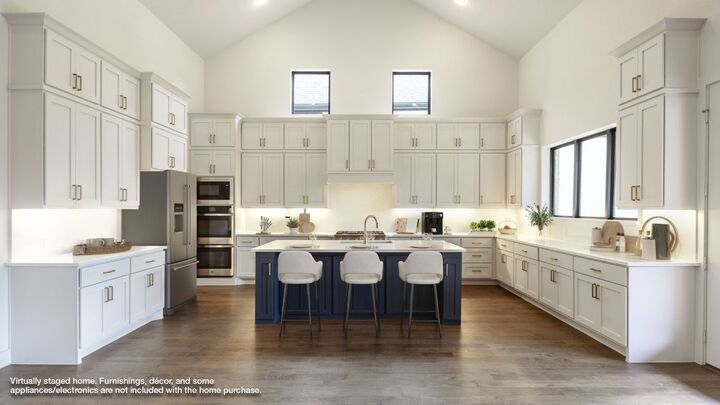 Property Photo: 1409 Jolie Rose Bend TX 78641