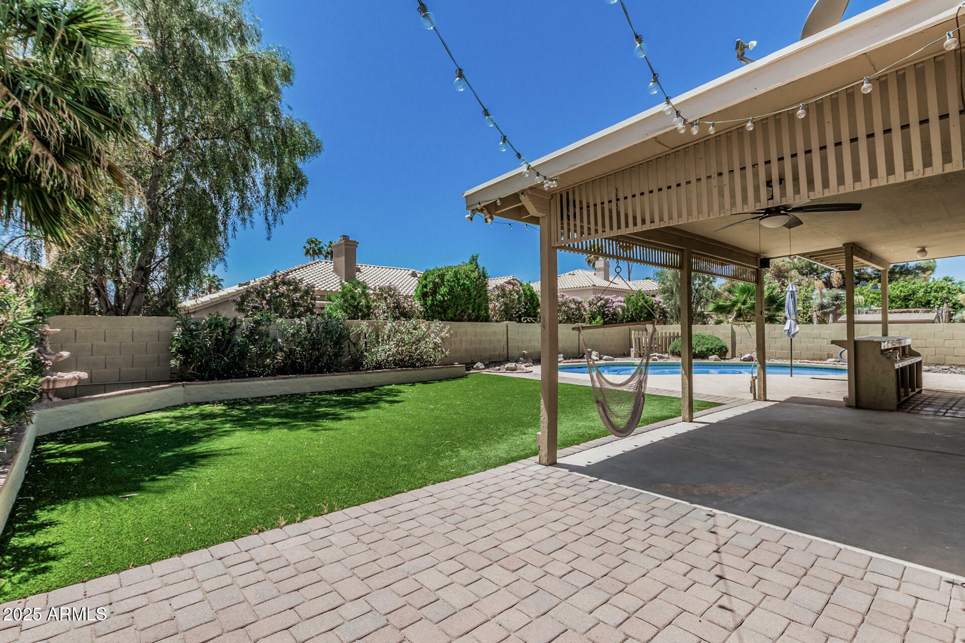 Property Photo: 8911 E Sutton Drive AZ 85260