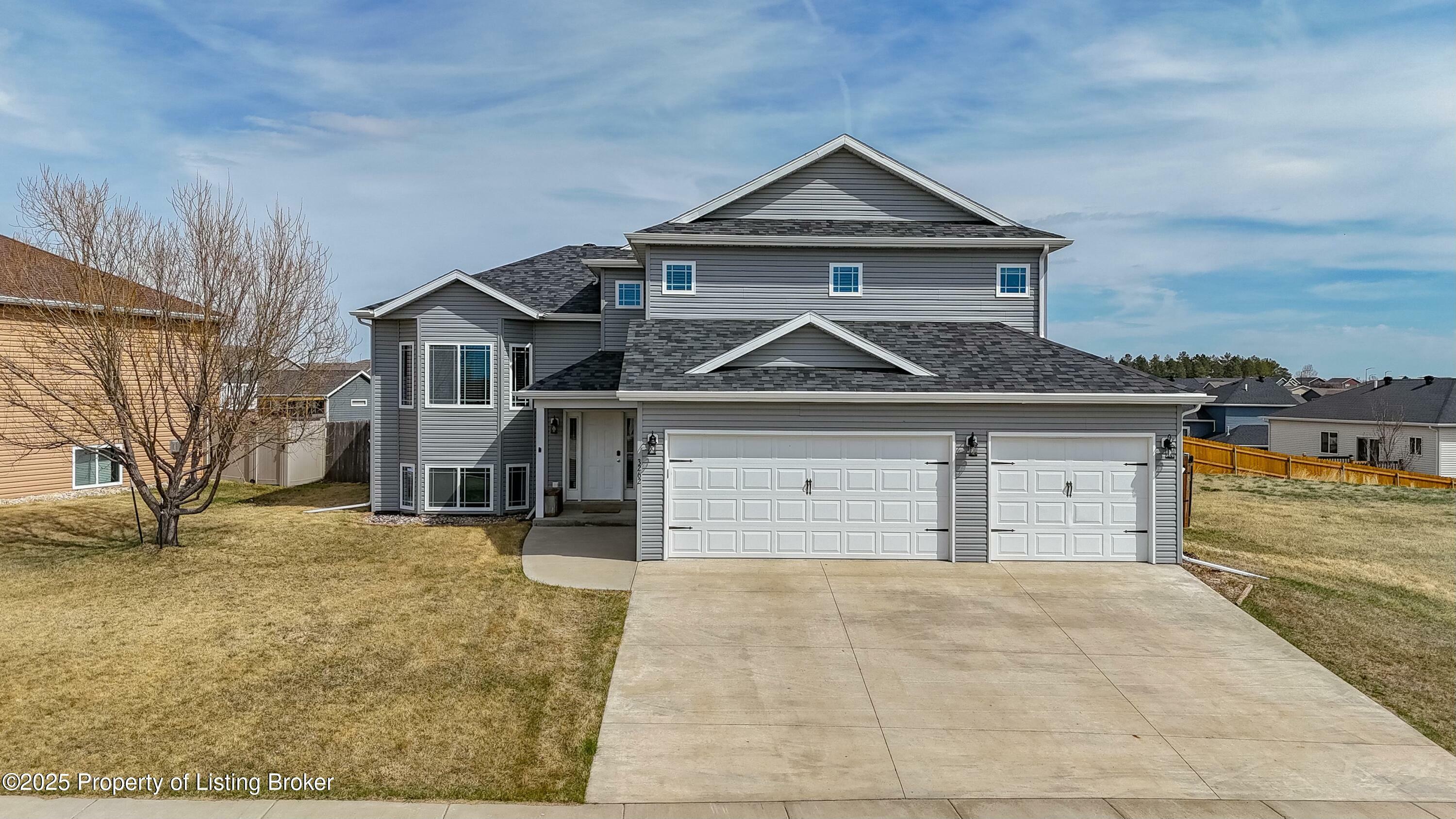 Property Photo: 3262 Calvin Drive ND 58601