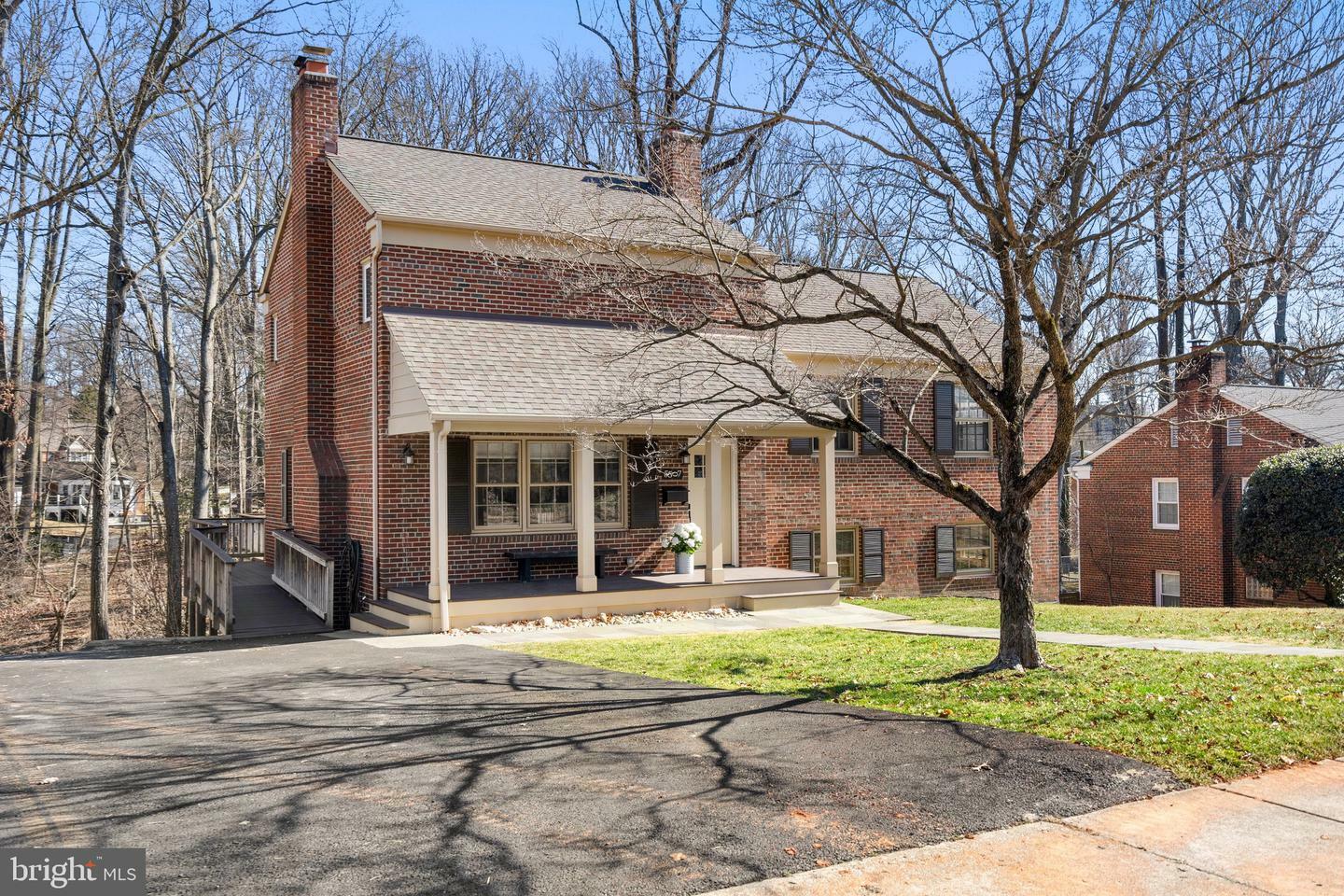 Property Photo: 5507 Atlee Place VA 22151