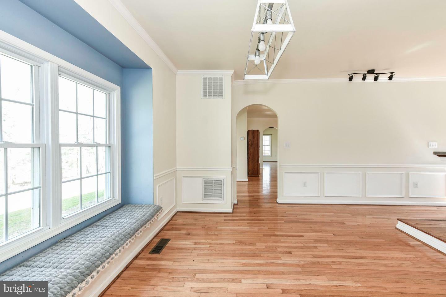 Property Photo: 8370 Stonewall Jackson Highway VA 22630