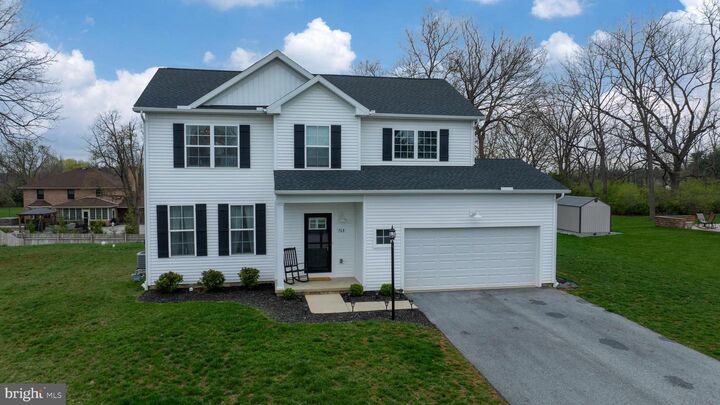 768 Weldon Drive  York PA 17404 photo