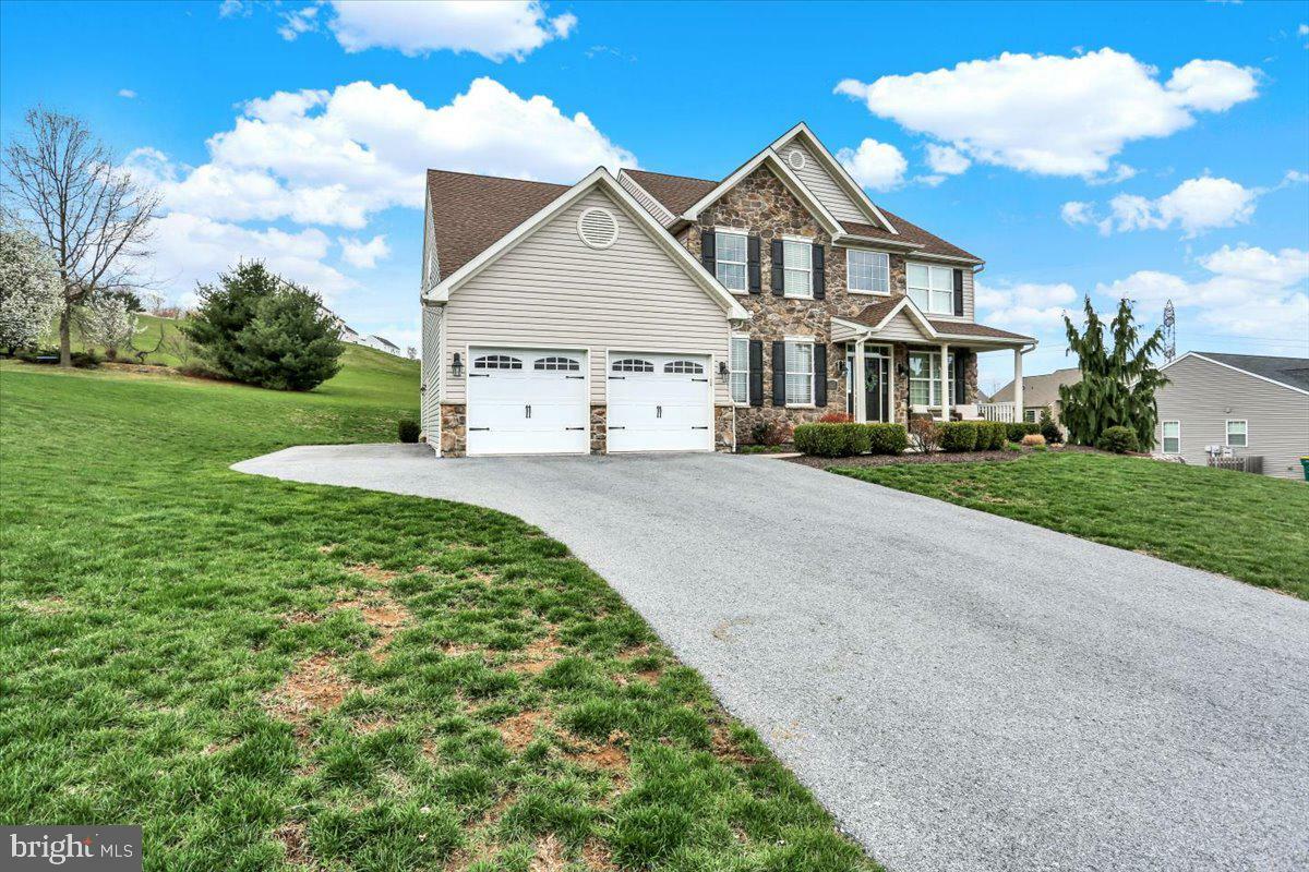 Property Photo: 105 Great Bend Way PA 19608