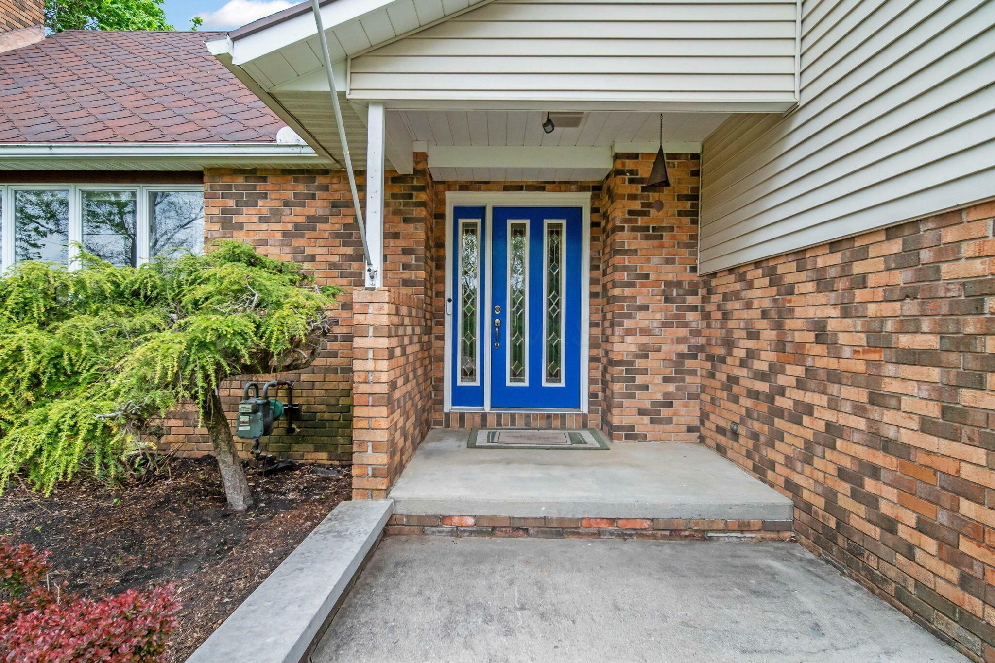 Property Photo: 2900 Neidhart Road OH 43302