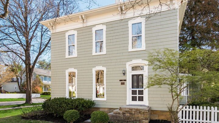 Property Photo:  134 N Pearl Street  OH 43023 