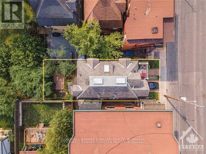 Property Photo:  229 Charlotte Street  ON K1N 8L1 