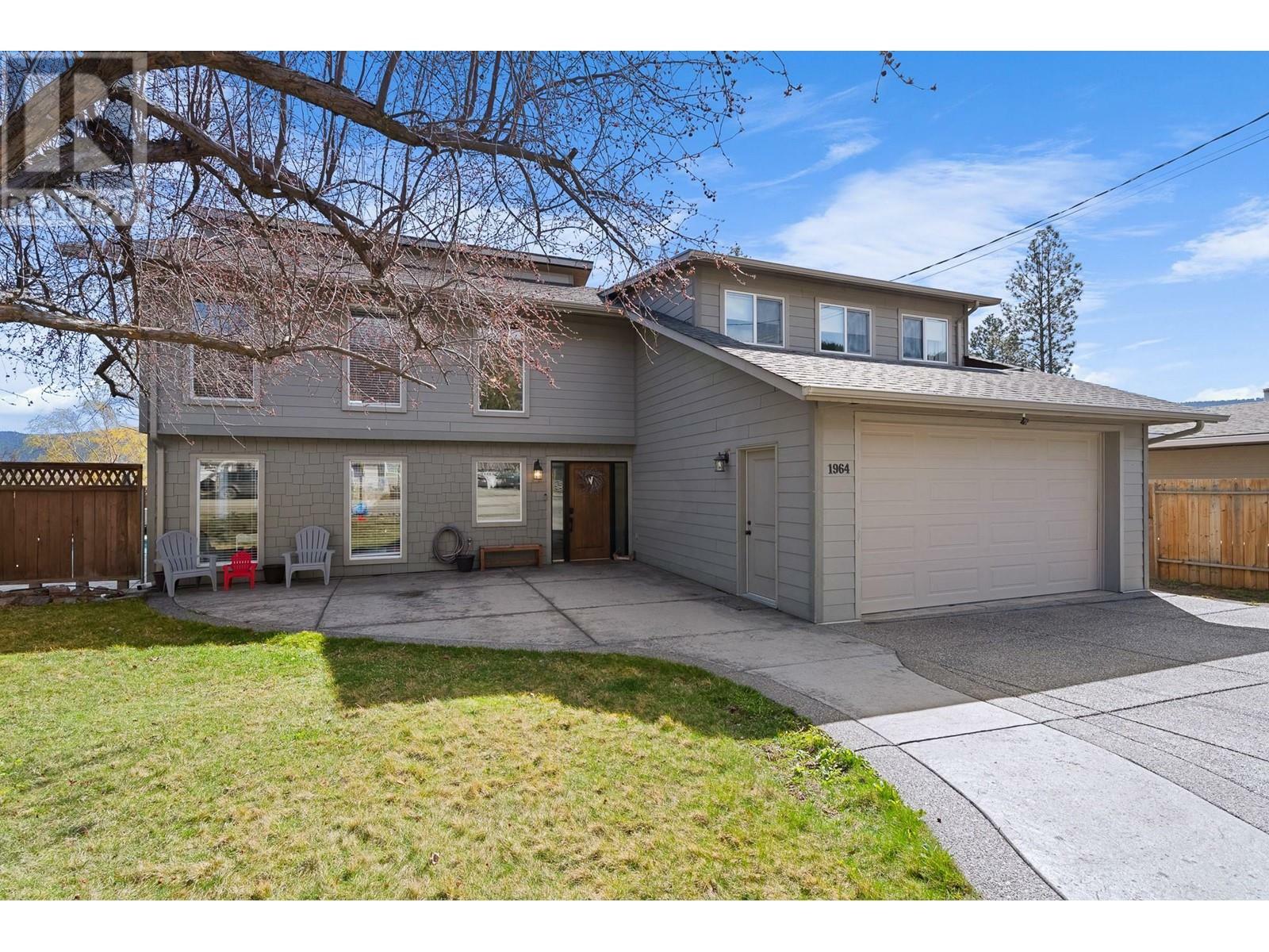 Property Photo: 1964 Parker Drive BC V1K 1J2