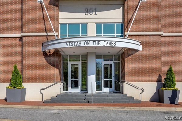 Property Photo: 301 Virginia Street U703 VA 23219