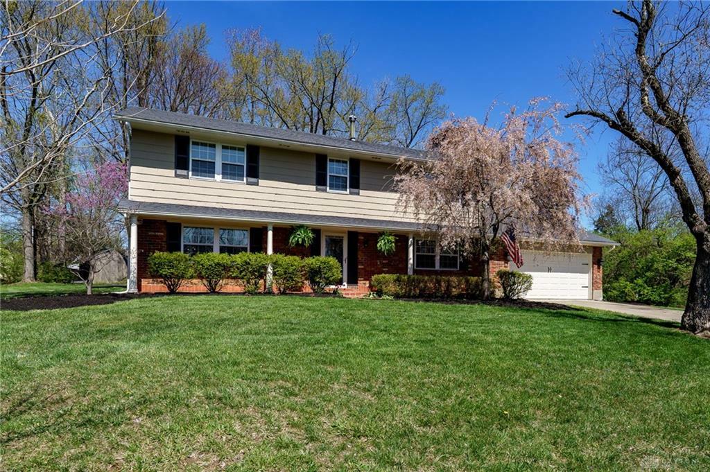 Property Photo:  5488 Woodbridge Lane  OH 45429 
