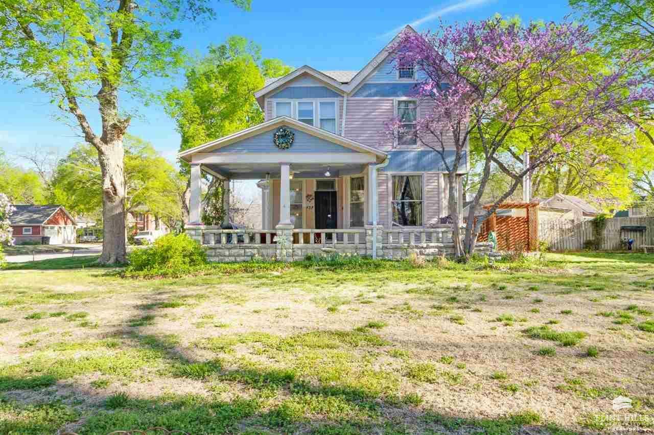 Property Photo: 428 Fremont Street KS 66502