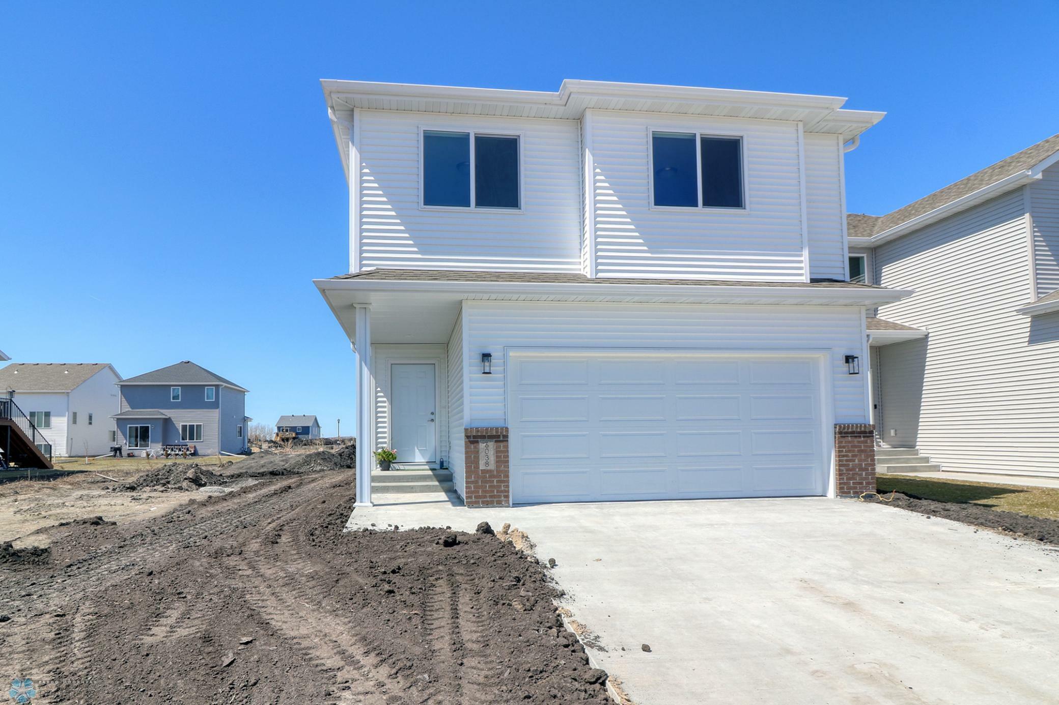 2516 38th Avenue S  Moorhead MN 56560 photo