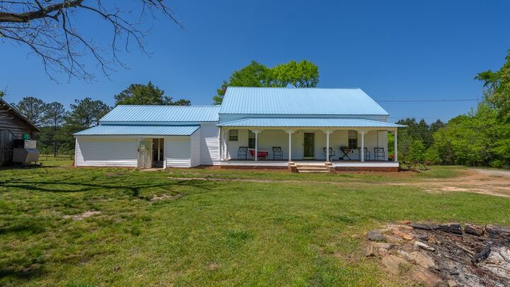 Property Photo:  4414 Fortune Hole Road  GA 31811 