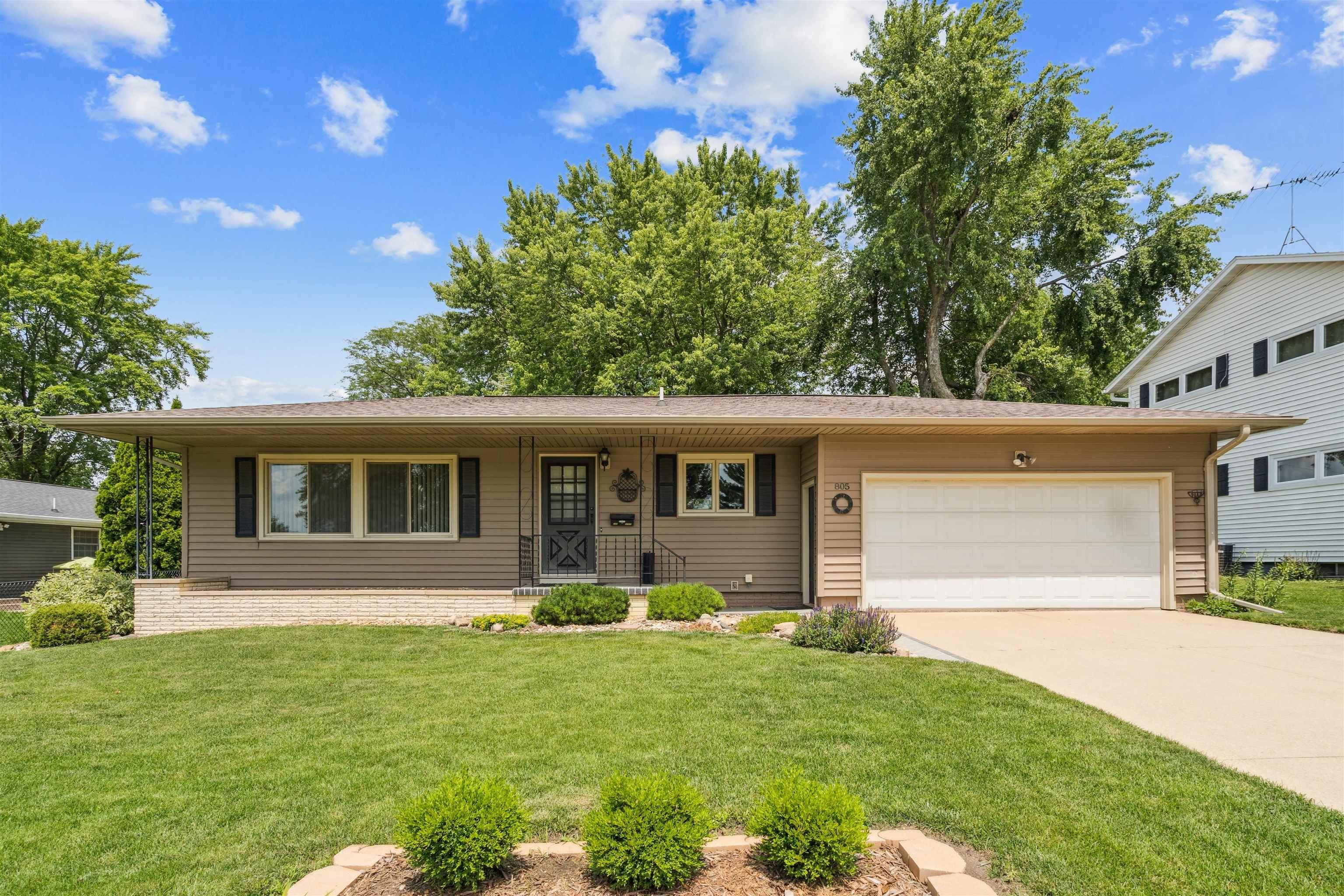 805 7th Street SE  Oelwein IA 50662 photo