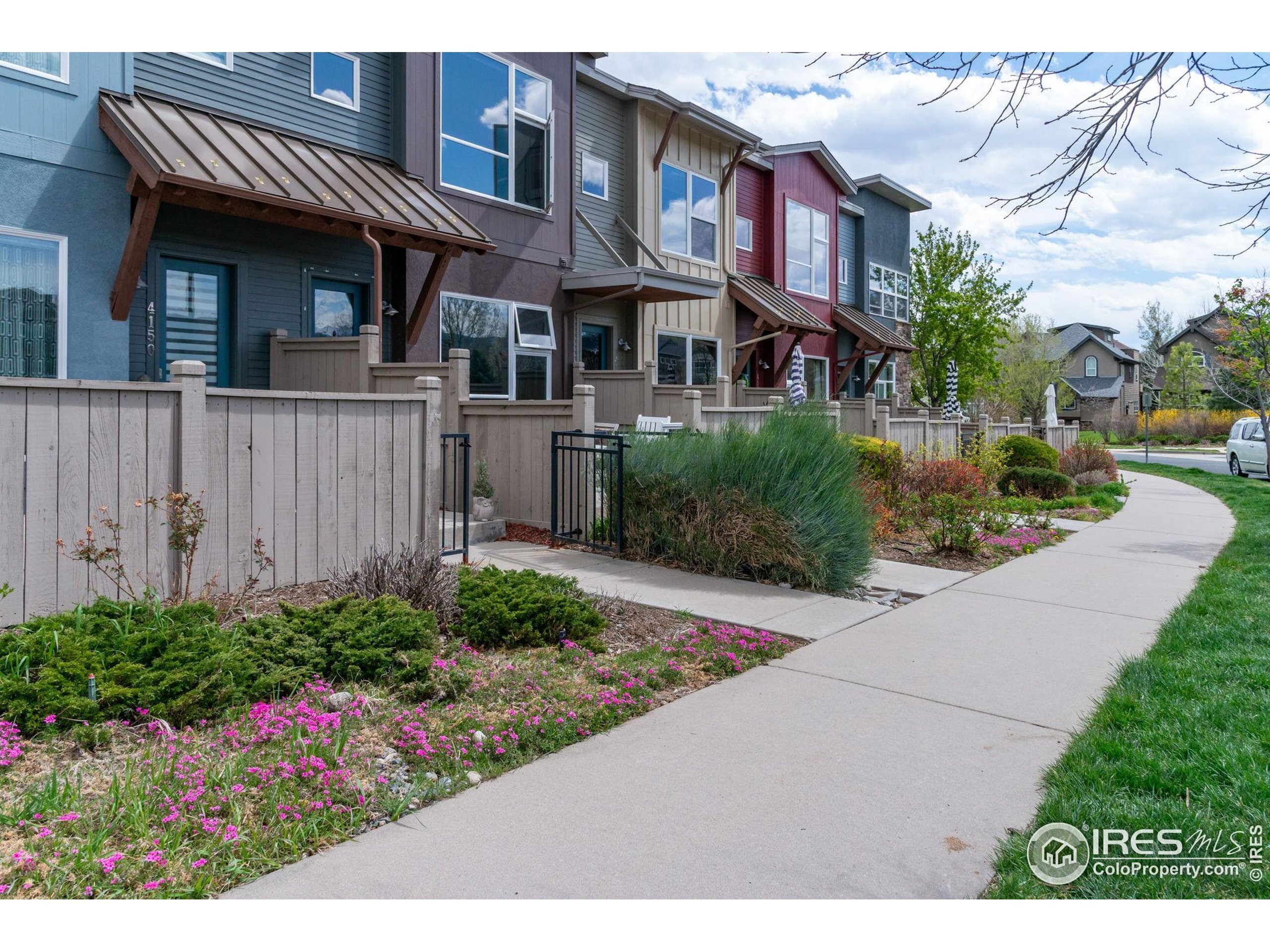 Property Photo:  4150 Longview Ln  CO 80301 