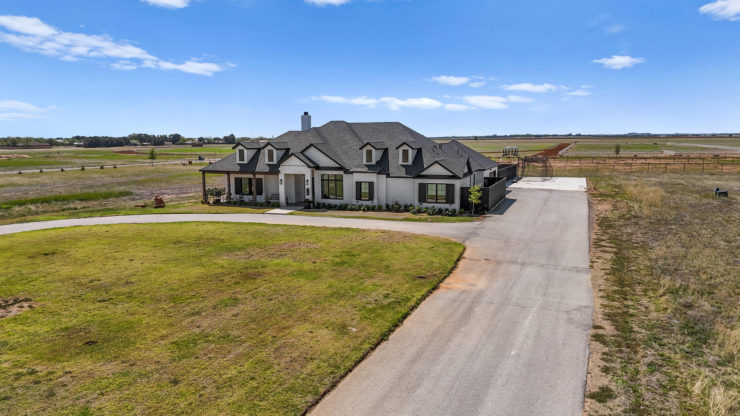 Property Photo: 3125 County Road 6000 TX 79415