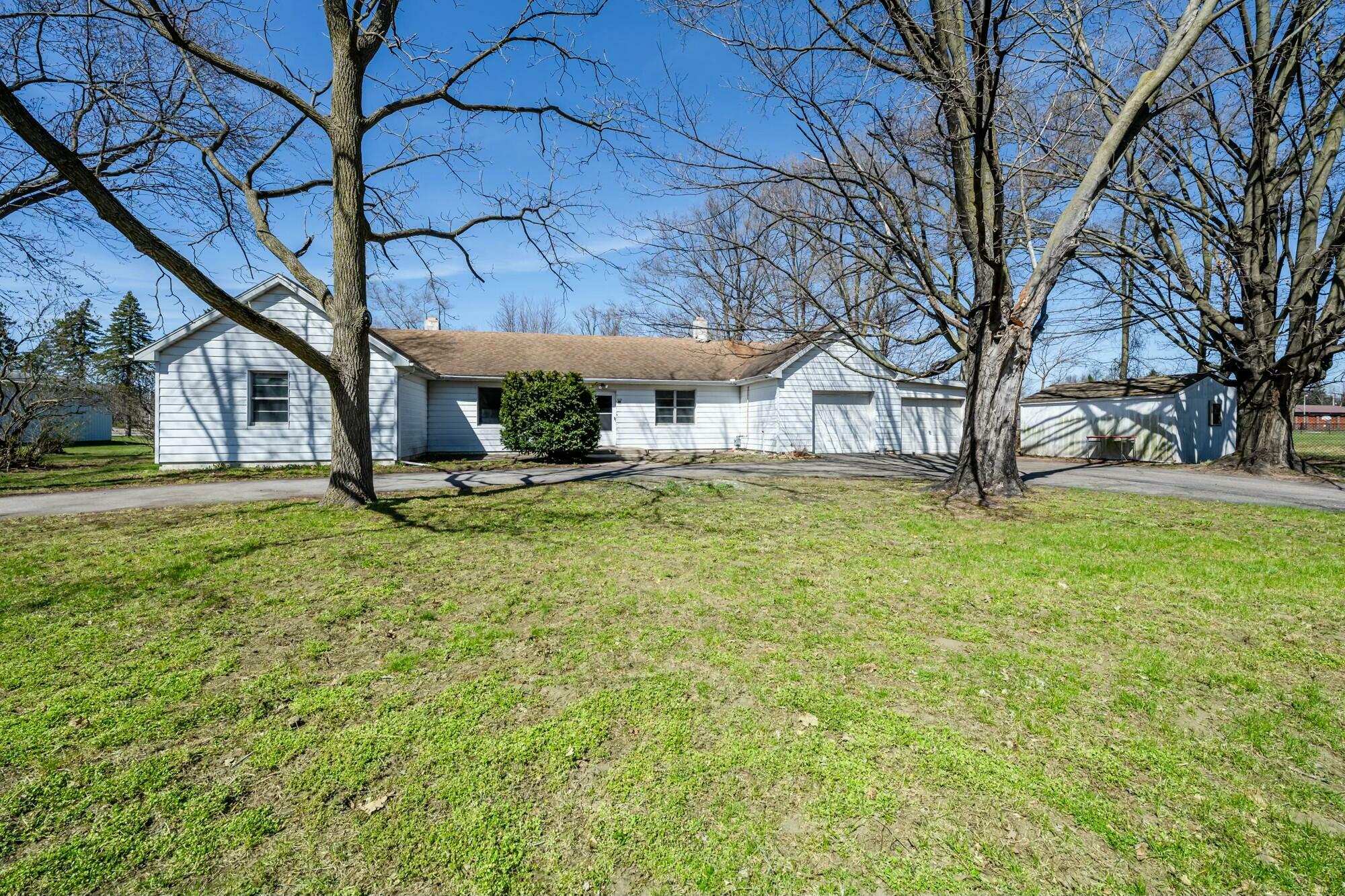 1539 E Nickerson Avenue  Benton Harbor MI 49022 photo
