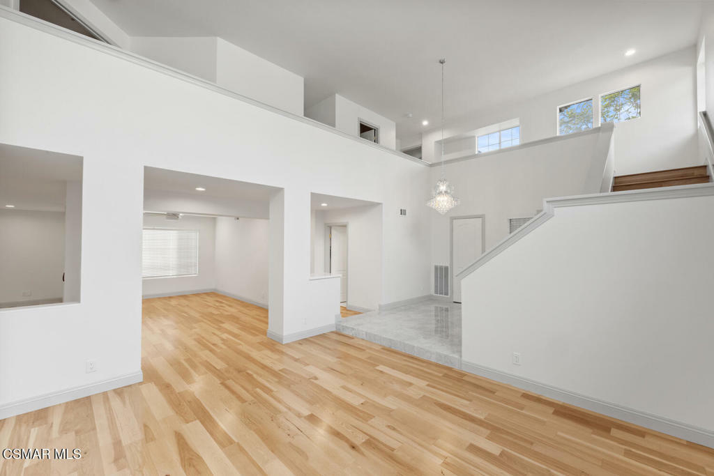Property Photo: 5394 Evanwood Avenue CA 91377