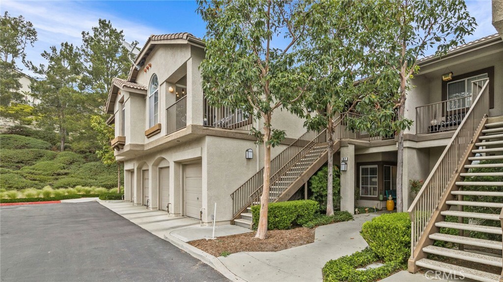Property Photo:  95 Chaumont Circle  CA 92610 