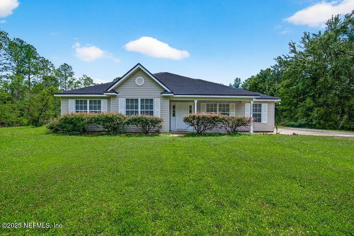 Property Photo:  43812 Freedom Drive  FL 32011 