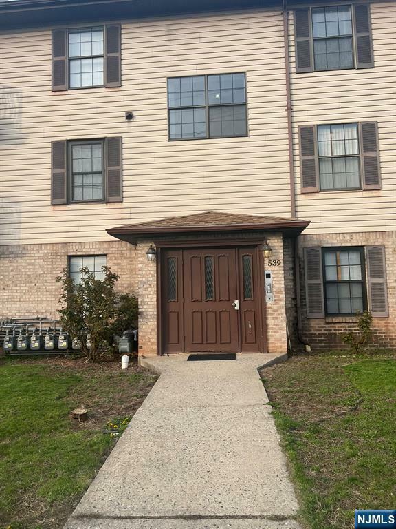 Property Photo: 539 Bayway Avenue 2B NJ 07202