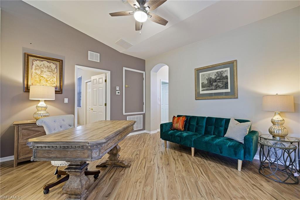 Property Photo: 9120 Spanish Moss Way 521 FL 34135