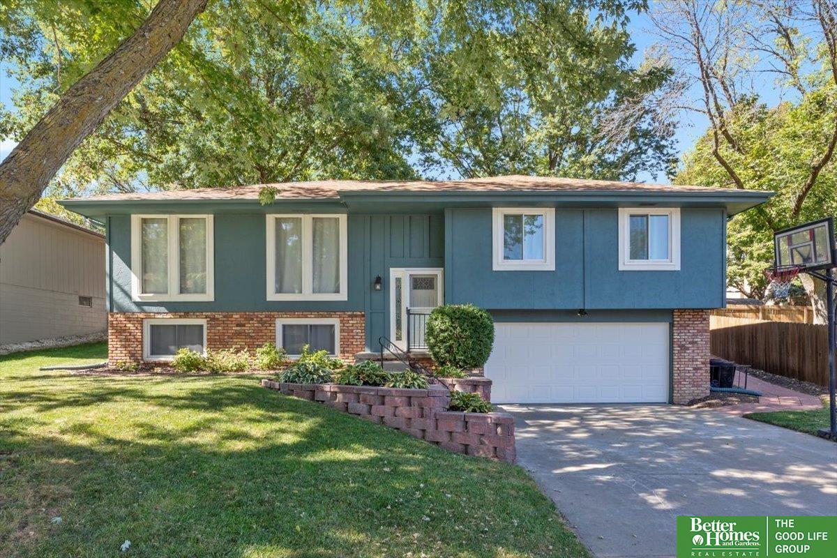 Property Photo: 1310 Greenwood Avenue NE 68133