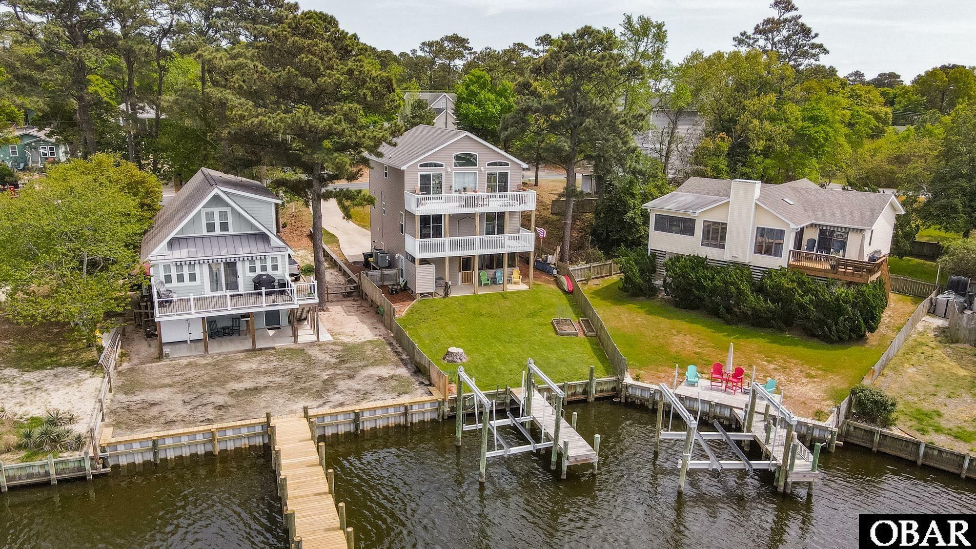 Property Photo: 542 Harbour View Drive NC 27948