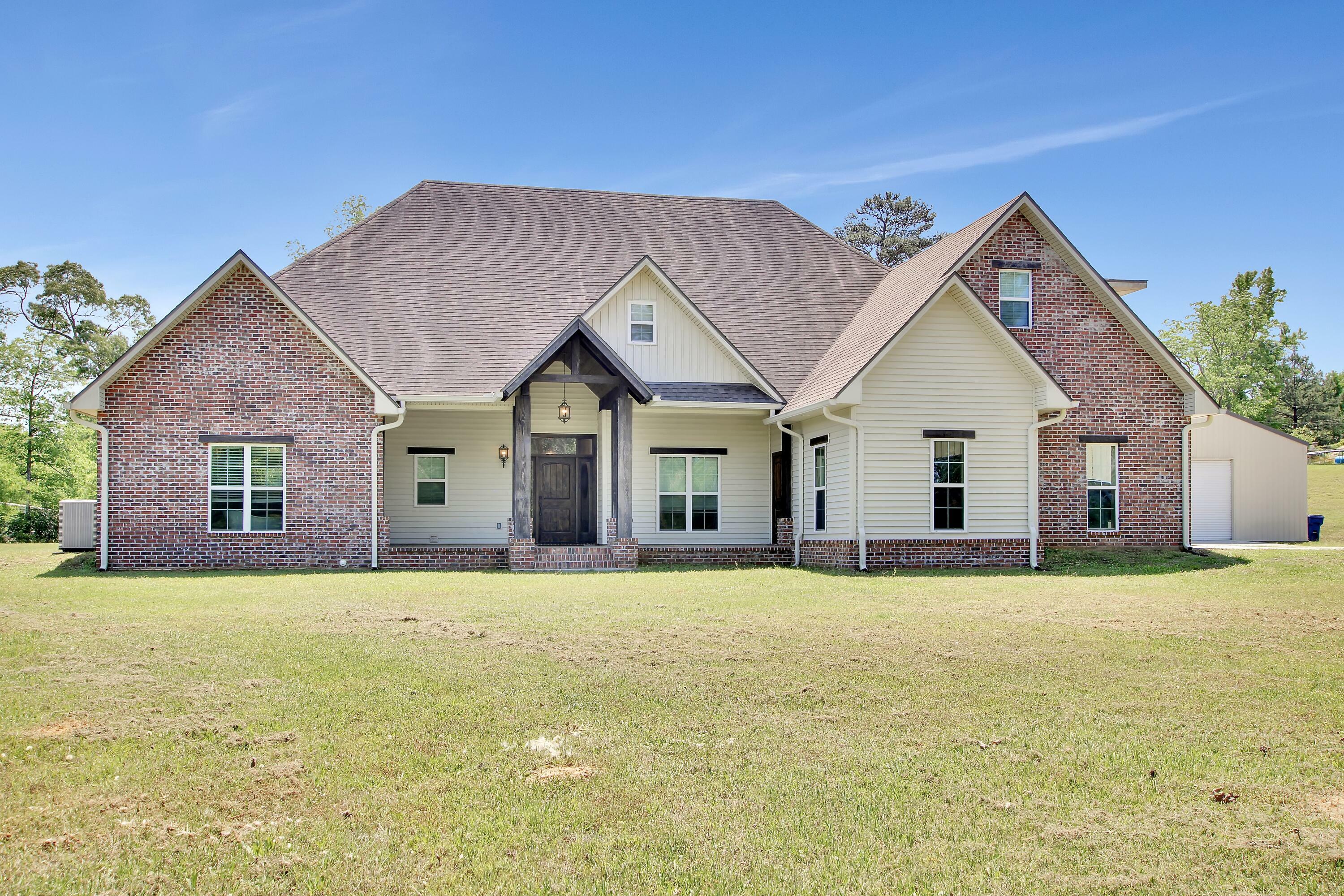 Property Photo: 5119 West St LA 71403