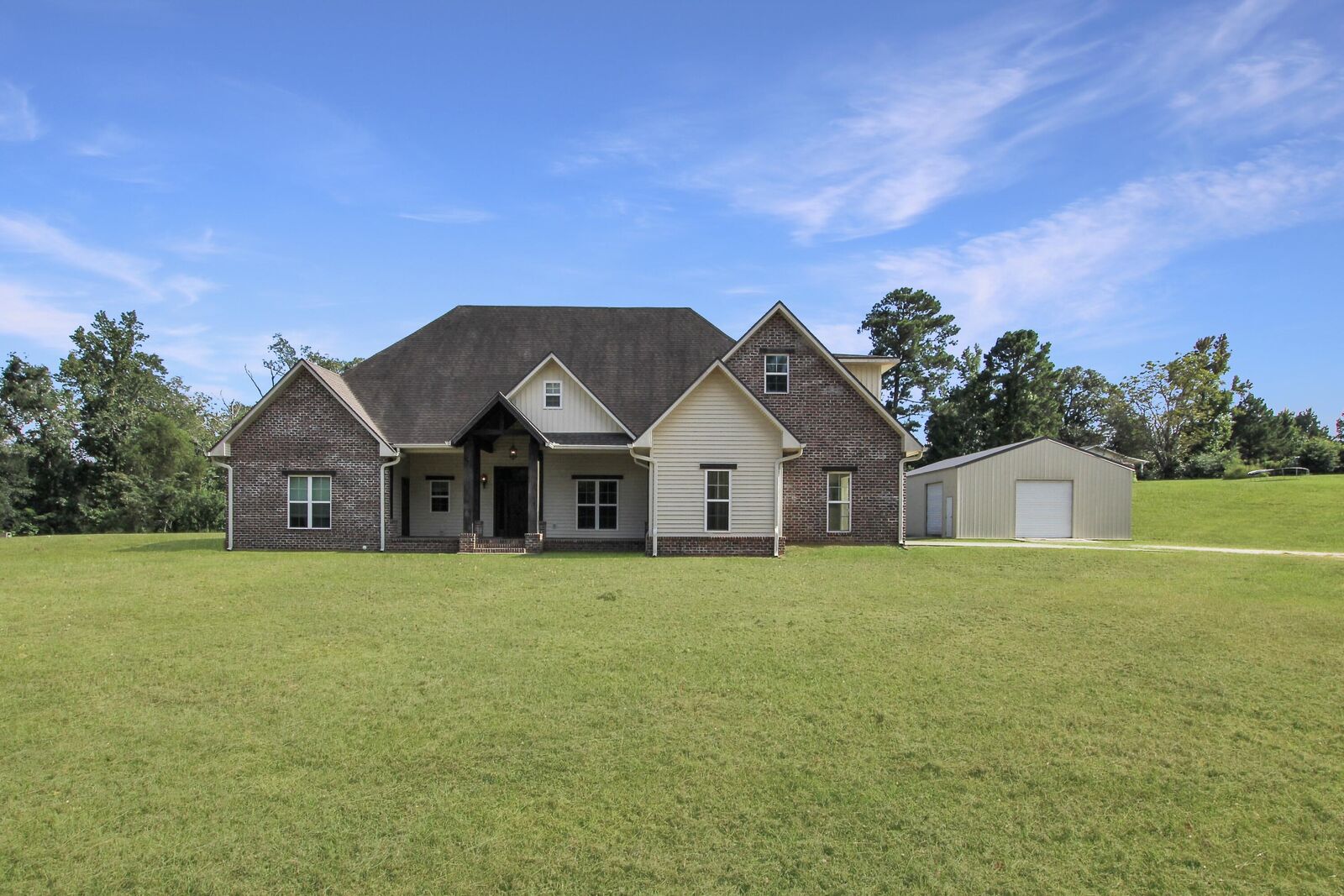 Property Photo: 5119 West St LA 71403