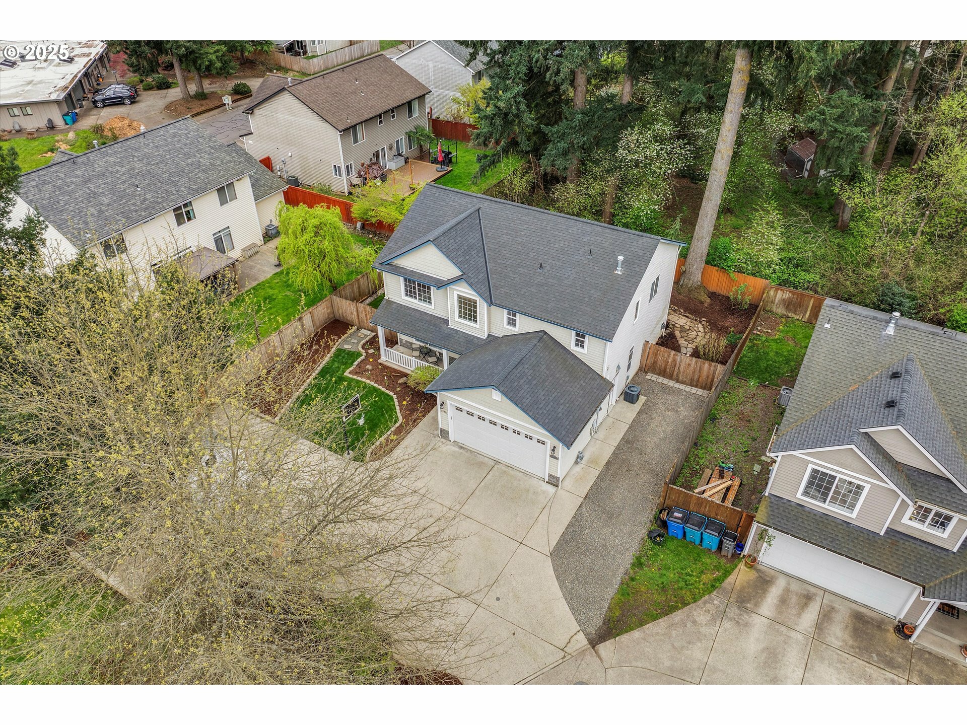 Property Photo: 18211 NE 32nd St WA 98682