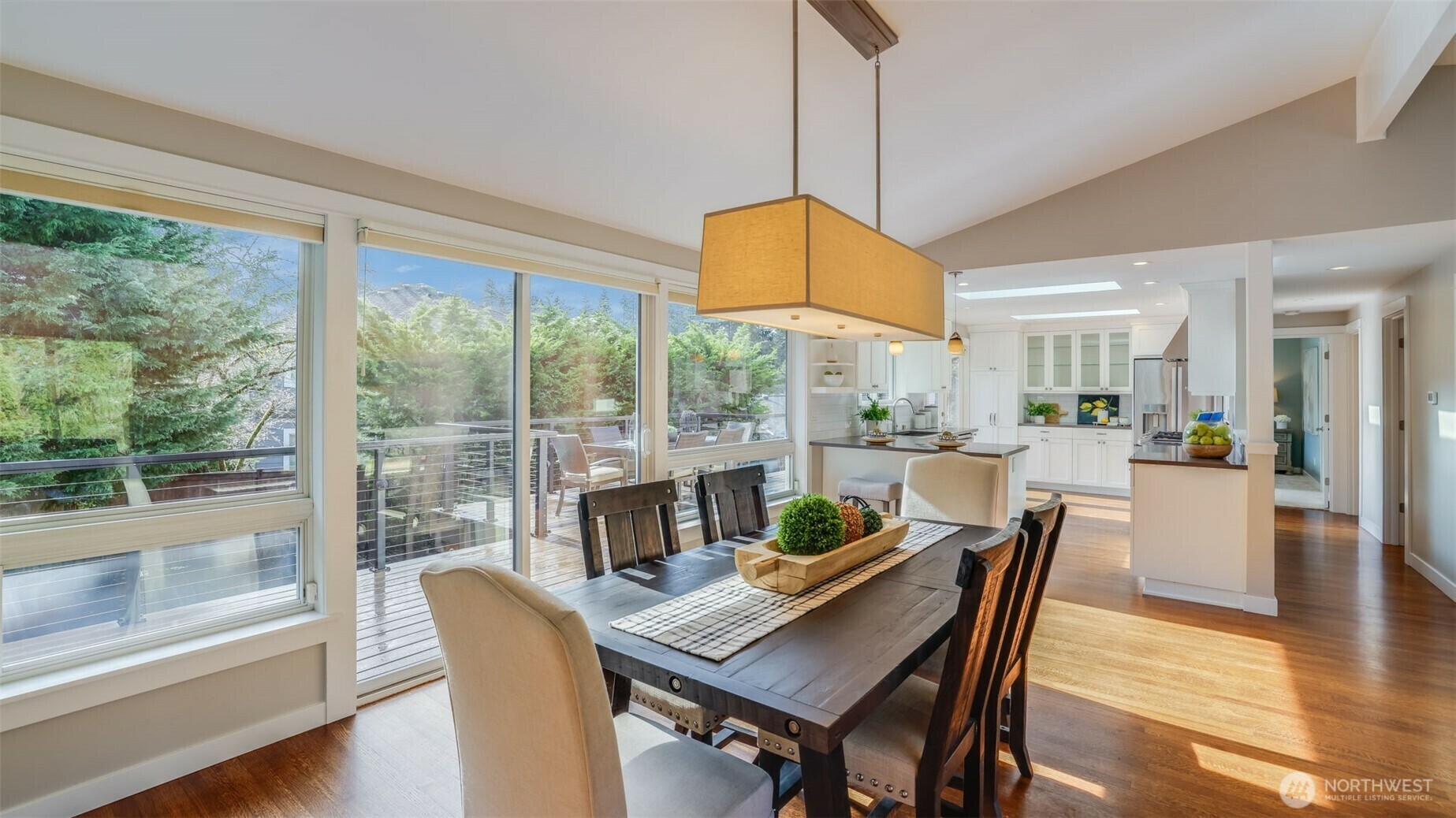 Property Photo:  11021 SE 10th Street  WA 98004 