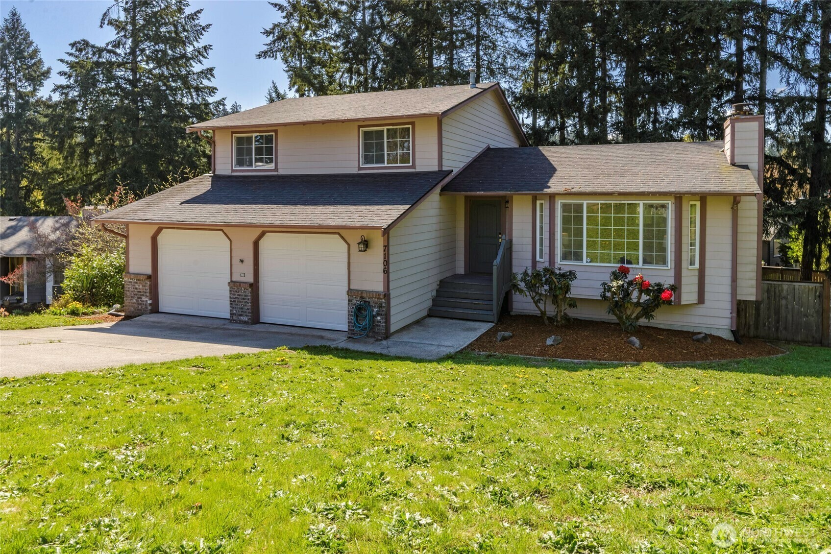 Property Photo: 7106 161st Street Ct E WA 98375