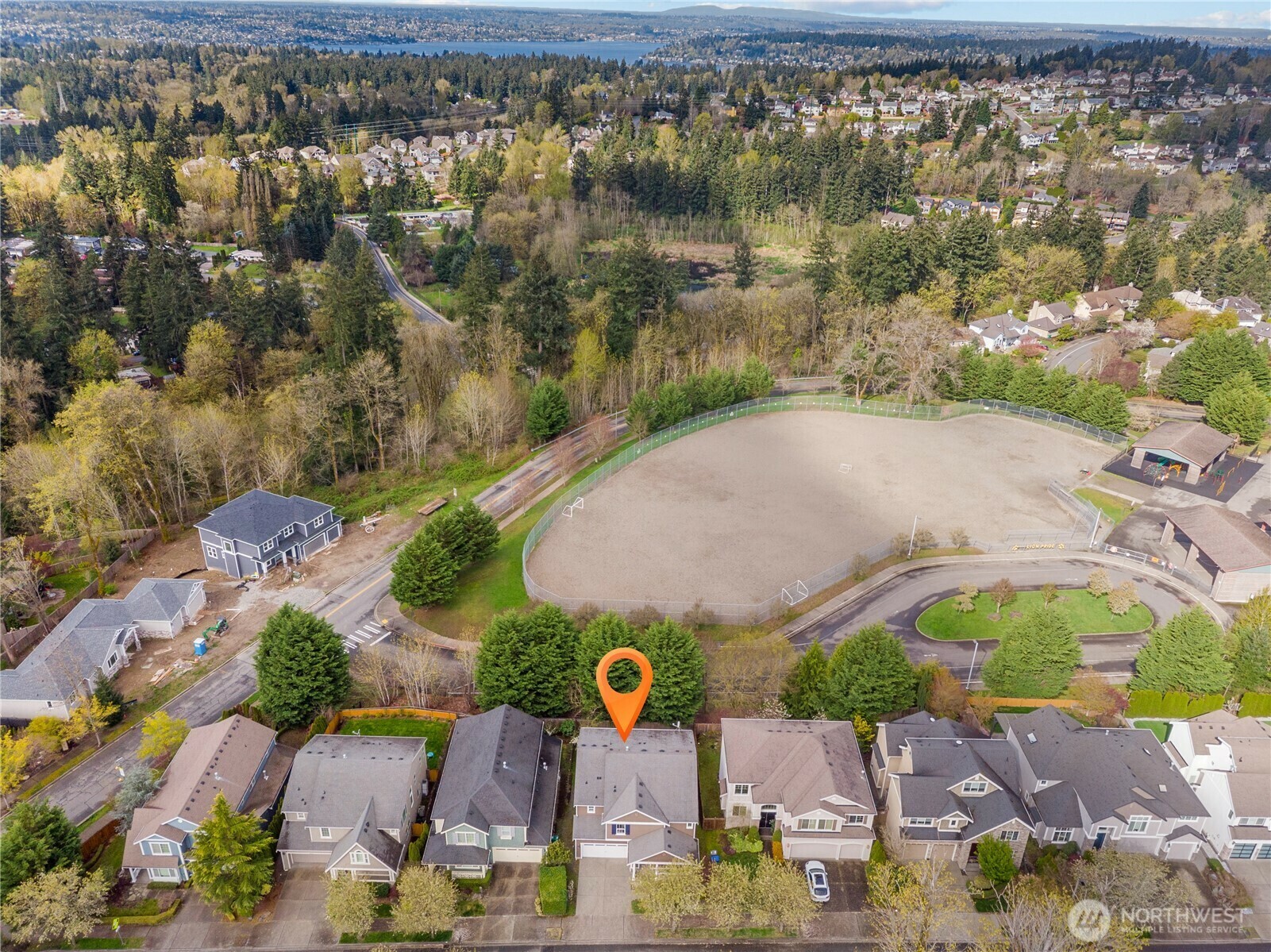 Photo de la propriété: 8615 137th Avenue SE WA 98059
