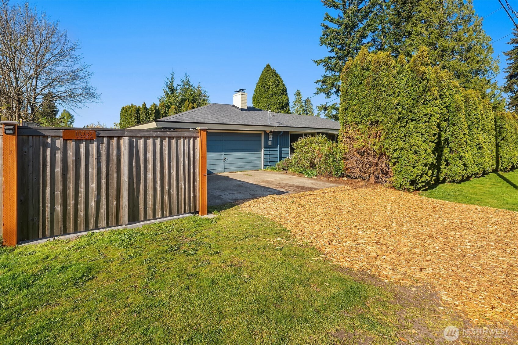 Property Photo: 11057 11th Avenue SW WA 98146