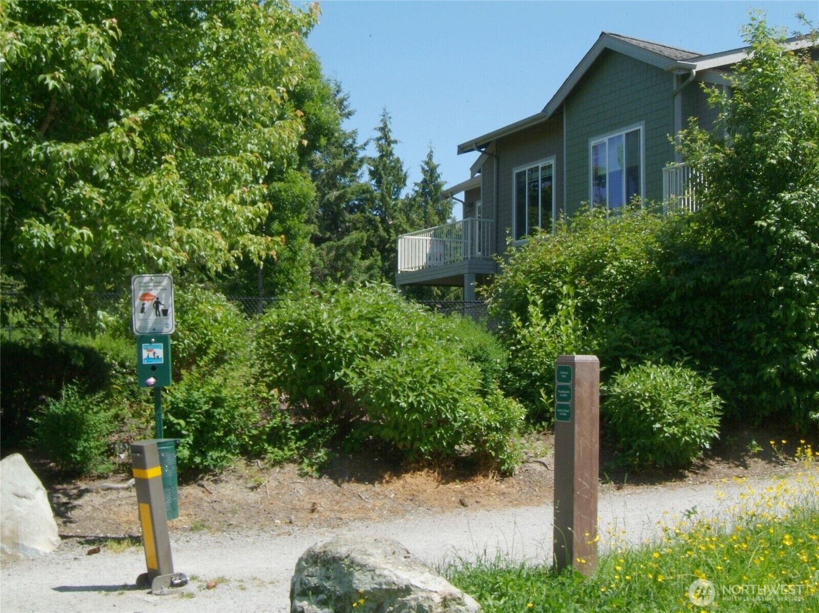 Property Photo:  4631  Quinn Court 201  WA 98226 