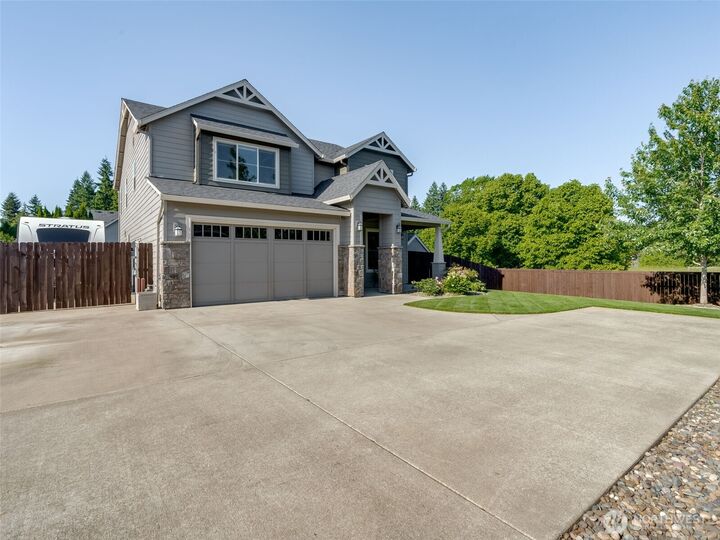 Property Photo:  4206 NE 132nd Street  WA 98686 