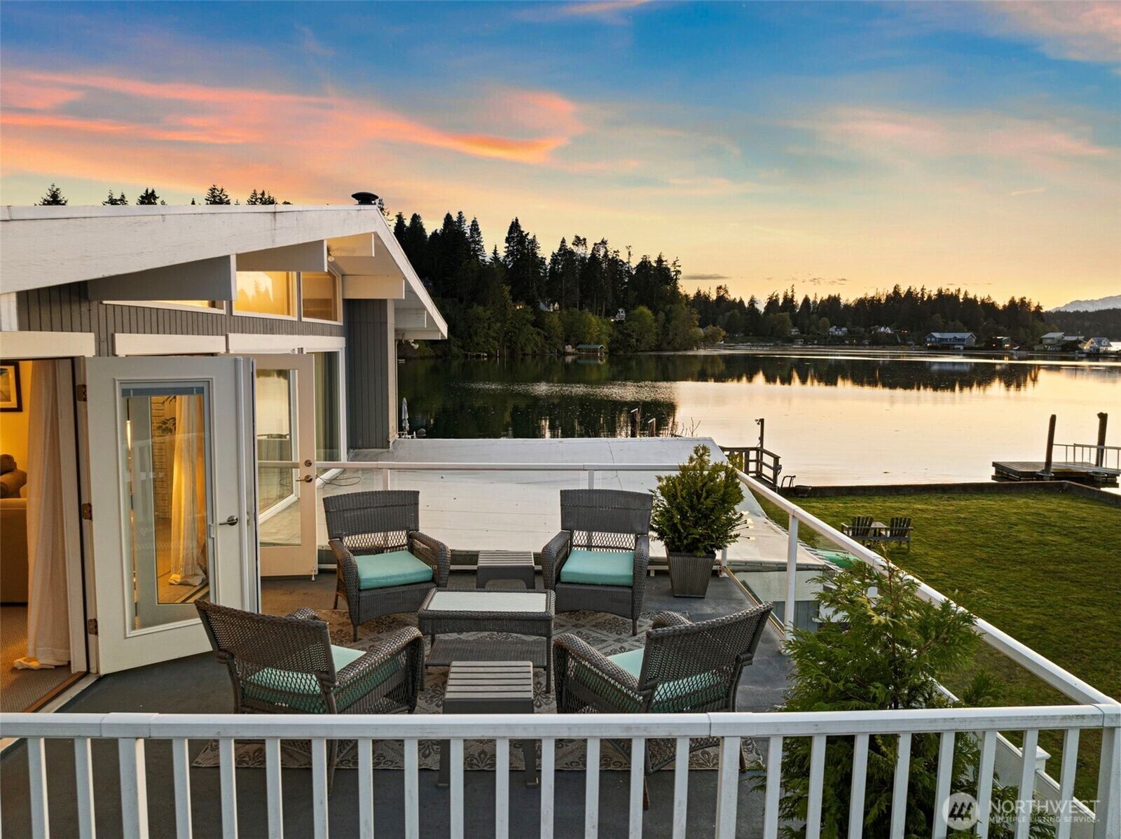 Property Photo:  15665  Point Monroe Drive NE  WA 98110 