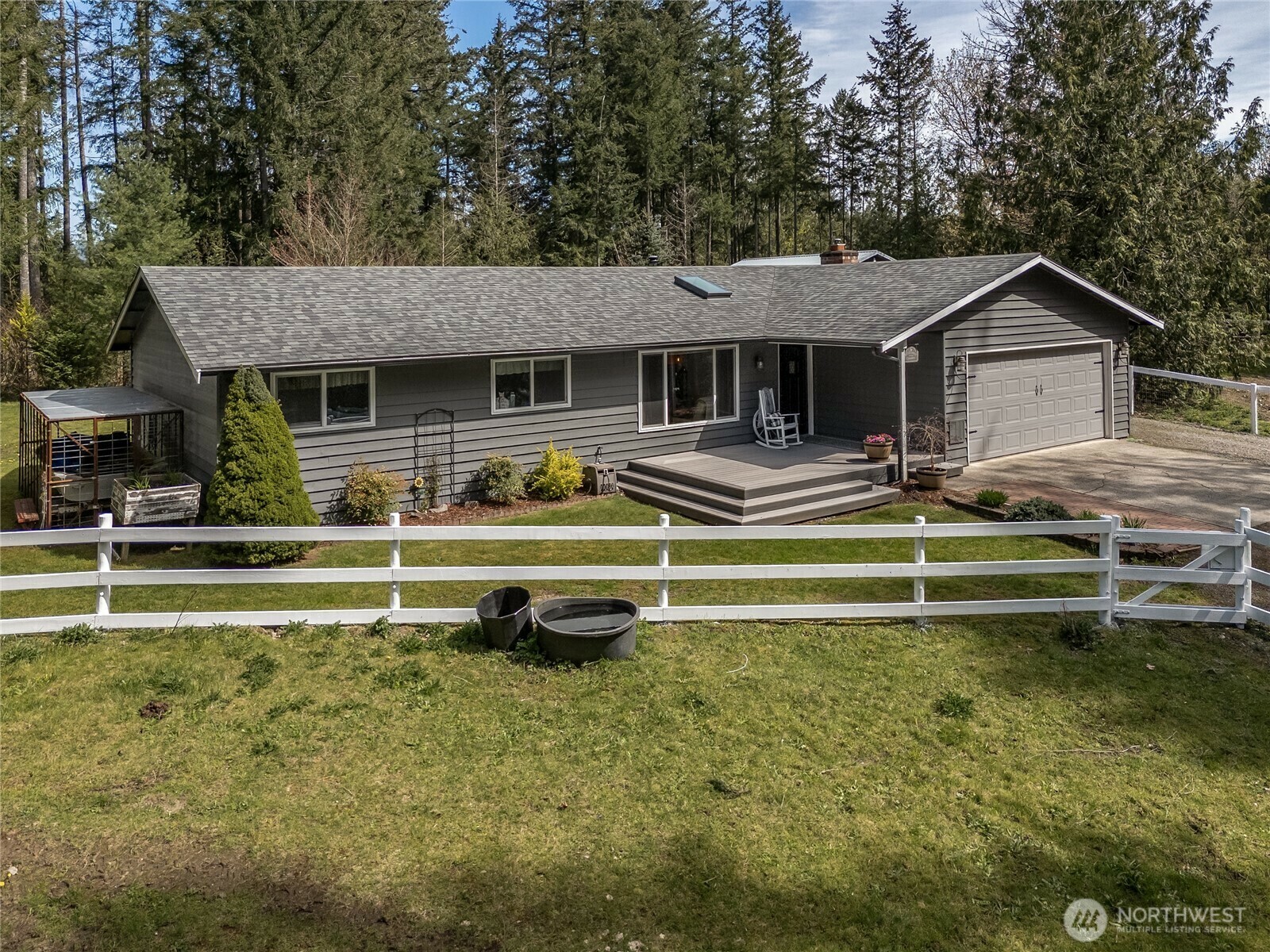 Property Photo: 27709 293rd Avenue SE WA 98051