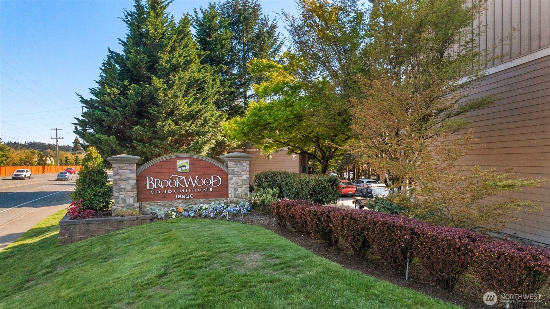 Property Photo:  18930  Bothell Everett Highway F304  WA 98012 